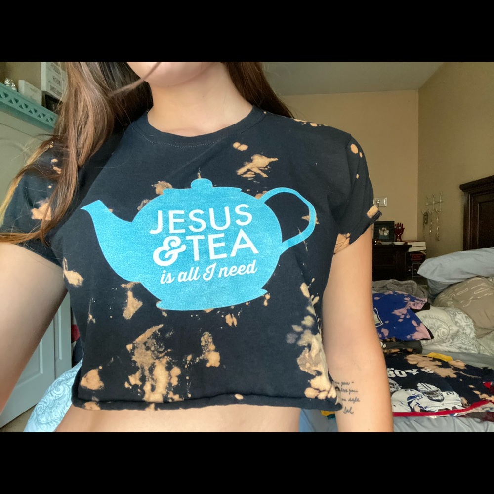 Cropped t